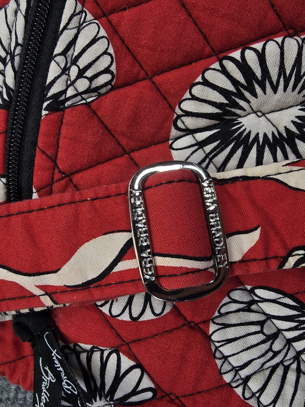 Vera Bradley Red Floral Quilted Crossbody Bag Adjustable Shoulder Purse - Picture 6 of 6